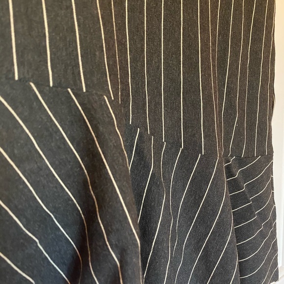Zara Striped Pencil Skirt - Picture 4 of 4